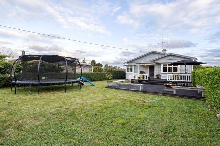 Photo of property in 19 Kiwi Avenue, Forest Lake, Hamilton, 3200