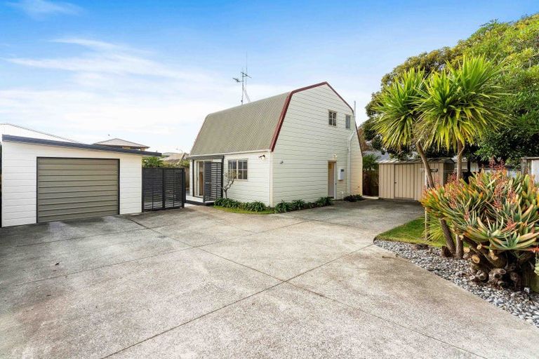 Photo of property in 259b Dickson Road, Papamoa Beach, Papamoa, 3118