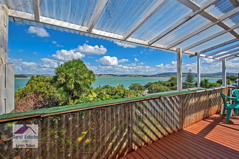 Photo of property in 21 Weir Crescent, Onerahi, Whangarei, 0110
