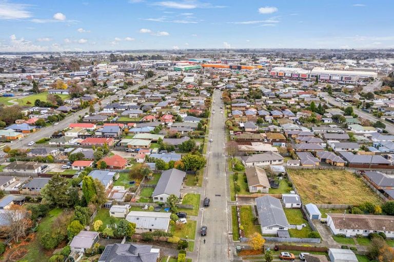Photo of property in 38 Oakhampton Street, Hornby, Christchurch, 8042