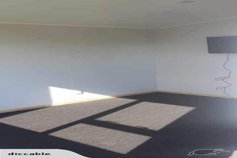 Photo of property in 3 Kamahi Street, Castlecliff, Whanganui, 4501