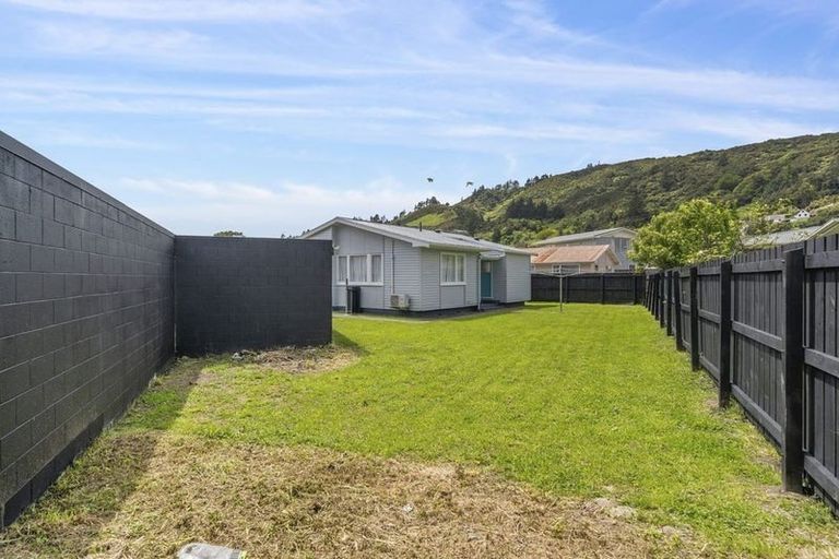 Photo of property in 9 Orewa Grove, Wainuiomata, Lower Hutt, 5014