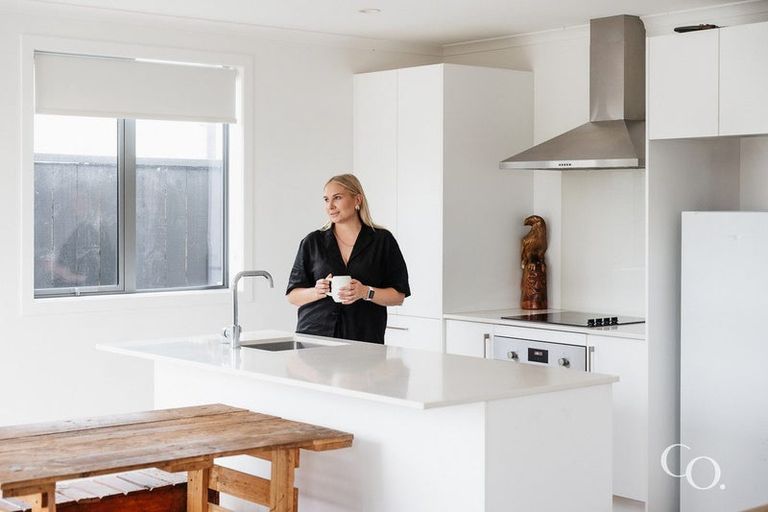 Photo of property in 43 Huriana Crescent, Te Puke, 3119