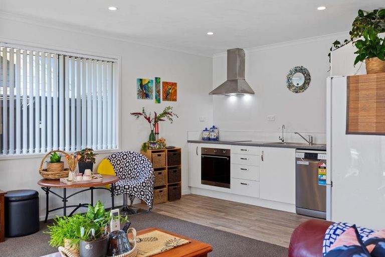 Photo of property in 11 Crest Way, Papamoa, 3118