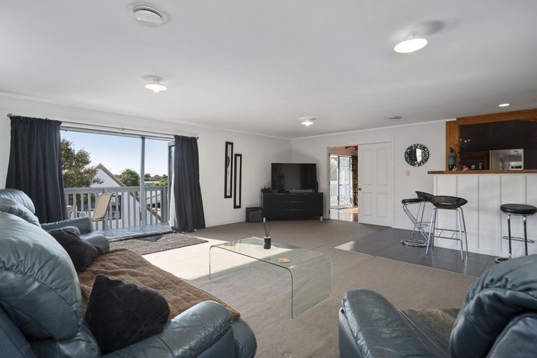Photo of property in 120 Osprey Drive, Welcome Bay, Tauranga, 3112