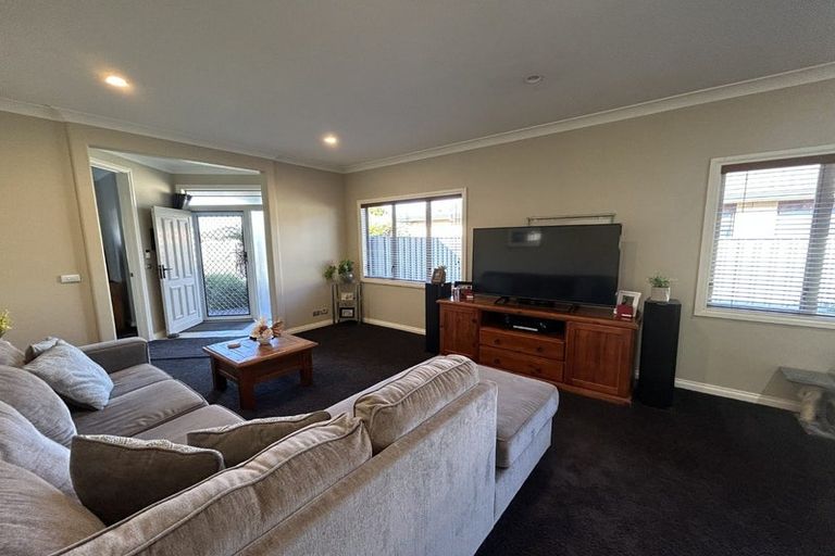 Photo of property in 7 Delta Mews Place, Clive, 4102
