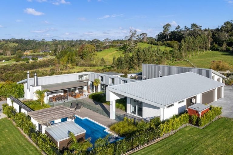 Photo of property in 153h Green Road, Dairy Flat, Albany, 0792