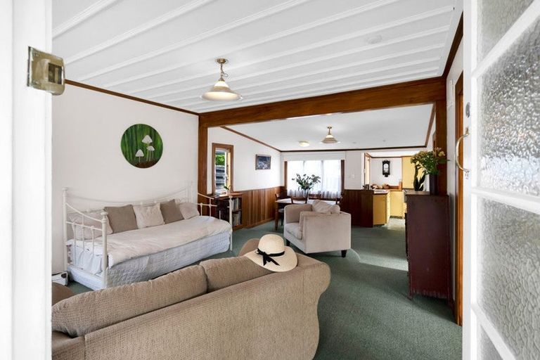 Photo of property in 210a Tukapa Street, Westown, New Plymouth, 4310