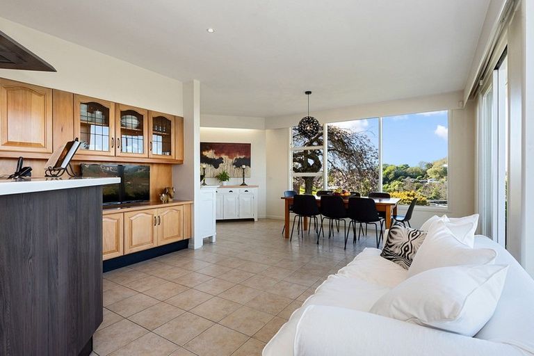 Photo of property in 21 Awatere Avenue, Beerescourt, Hamilton, 3200