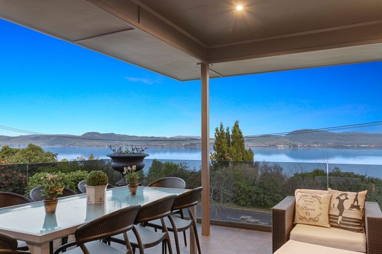 Photo of property in 168 Kawaha Point Road, Kawaha Point, Rotorua, 3010