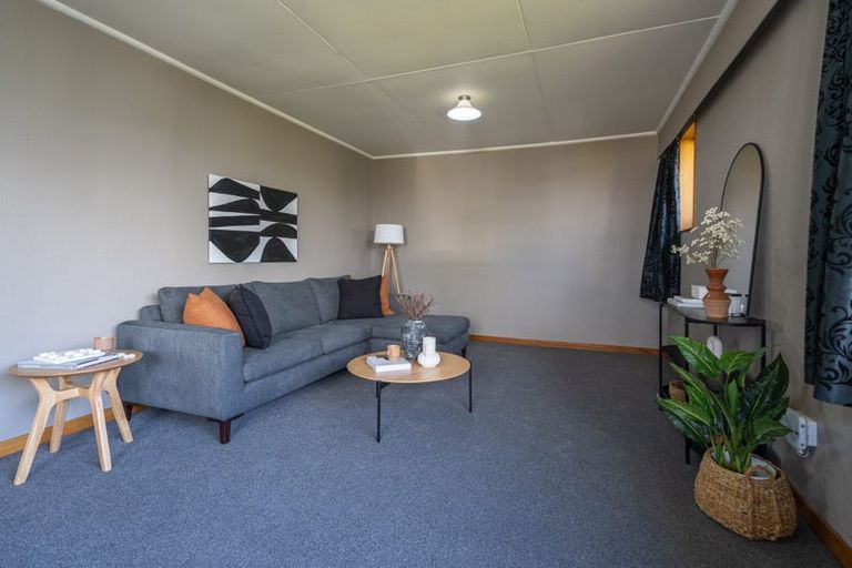 Photo of property in 83 Coutts Road, Gore, 9710