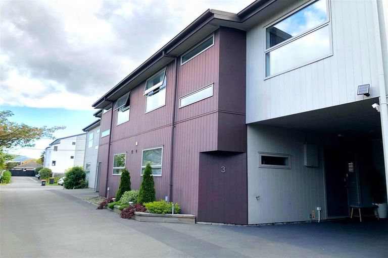 Photo of property in 3/75 Burke Street, Addington, Christchurch, 8024