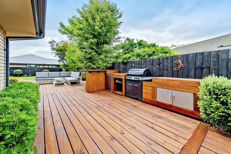 Photo of property in 47 Overbury Crescent, Rolleston, 7614