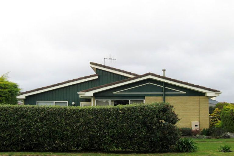 Photo of property in 1/198 Manly Street, Paraparaumu Beach, Paraparaumu, 5032