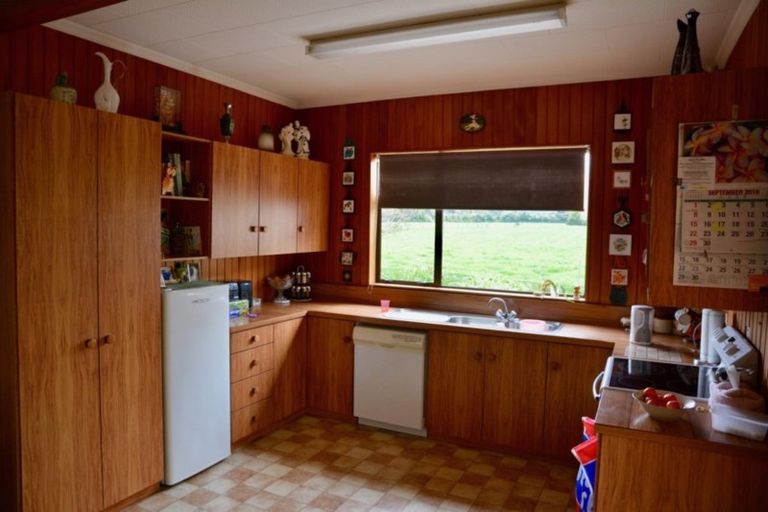 Photo of property in 662 Arapito Road, Karamea, 7893