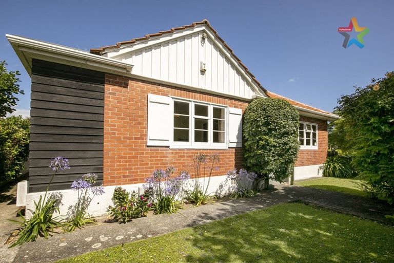 Photo of property in 1/20 Wainui Road, Waiwhetu, Lower Hutt, 5010