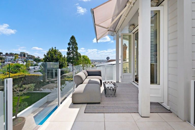 Photo of property in 64 St Marys Road, Saint Marys Bay, Auckland, 1011