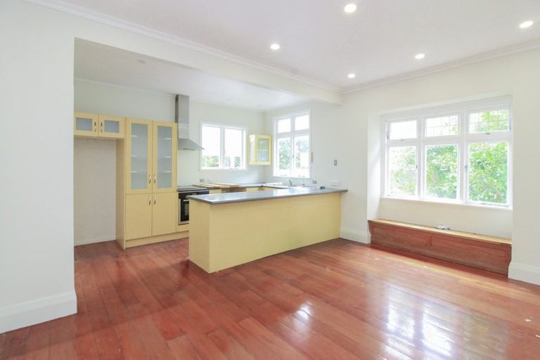 Photo of property in 34 Birdwood Road, Waterloo, Lower Hutt, 5011