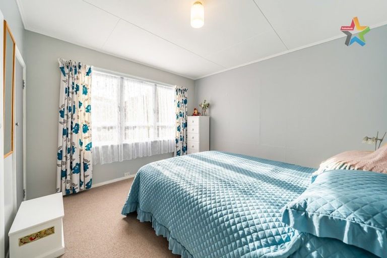 Photo of property in 42 Coast Road, Wainuiomata, Lower Hutt, 5014