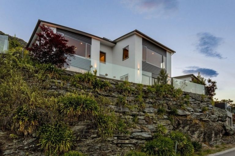 Photo of property in 40a Willow Place, Kawarau Falls, Queenstown, 9300