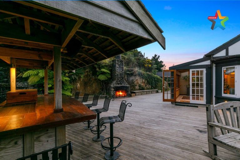 Photo of property in 345 Hebden Crescent, Kelson, Lower Hutt, 5010