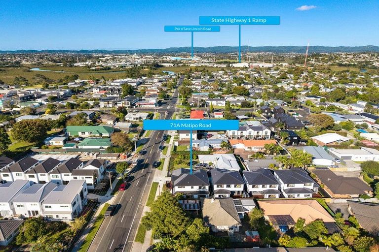 Photo of property in 71a Matipo Road, Te Atatu Peninsula, Auckland, 0610