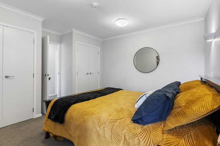 Photo of property in Salisbury Crown, 10/7 Salisbury Avenue, Mount Maunganui, 3116