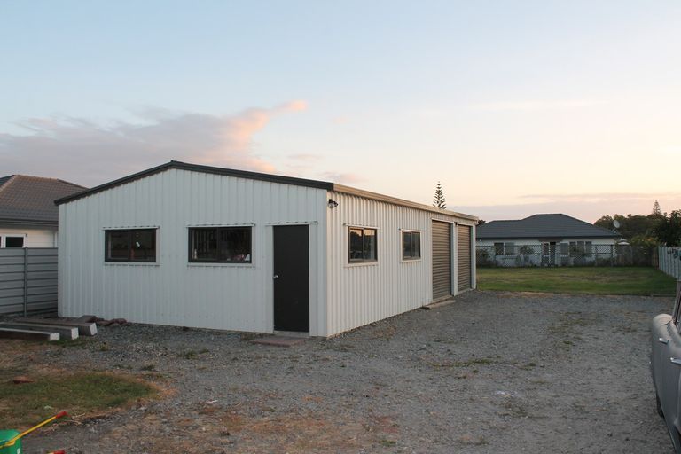 Photo of property in 688 Gladstone Road, Te Hapara, Gisborne, 4010