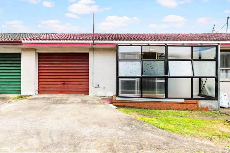 Photo of property in 2/7 Elizabeth Avenue, Papatoetoe, Auckland, 2025