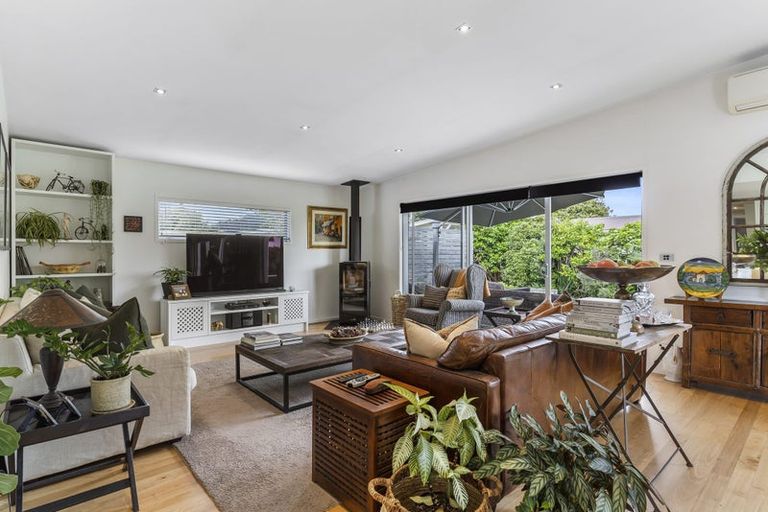 Photo of property in 204 Achilles Avenue, Whangamata, 3620