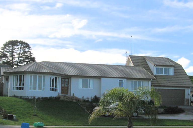 Photo of property in 10a Tauranga Place, Orewa, 0931