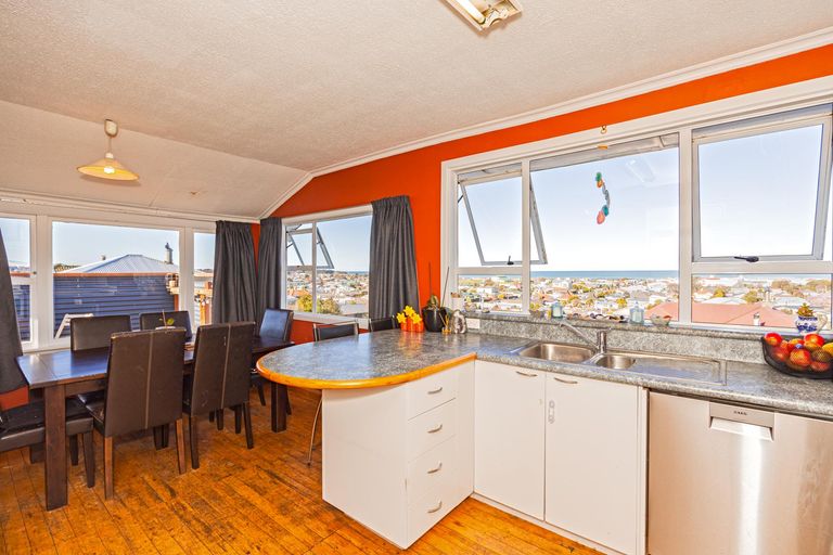 Photo of property in 21 Tay Street, Oamaru North, Oamaru, 9400