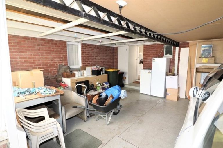 Photo of property in 28 Selwyn Street, Leeston, 7632