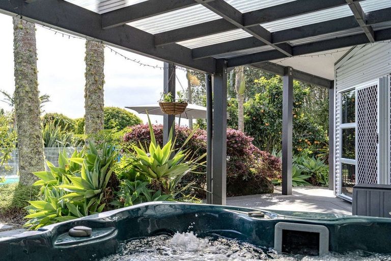 Photo of property in 4 Cochrane Drive, Kerikeri, 0230