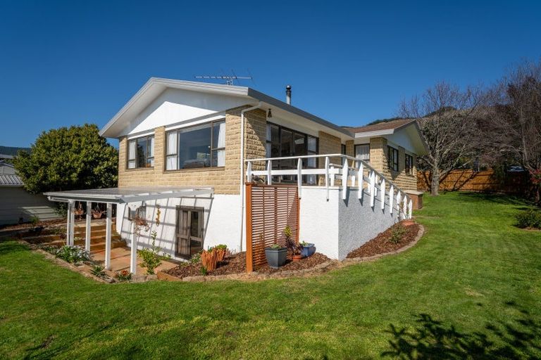 Photo of property in 2 Primrose Place, Richmond, 7020