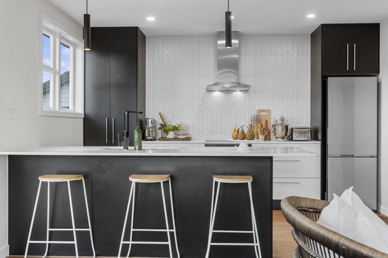 Photo of property in 272 Knowles Street, Mairehau, Christchurch, 8052