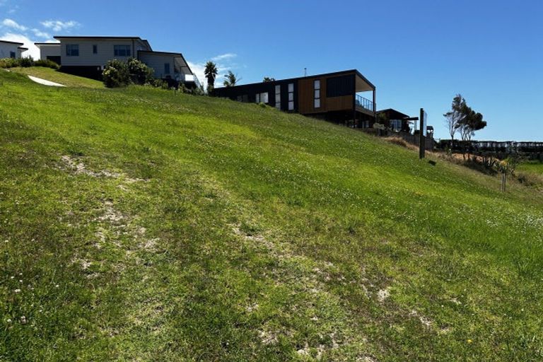 Photo of property in 22a Blue Moon Rise, Langs Beach, 0582