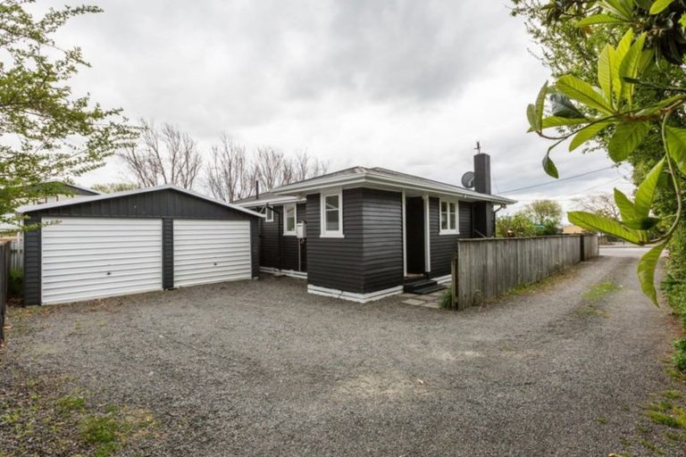 Photo of property in 12 Nimon Street, Havelock North, 4130