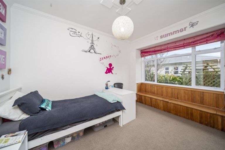 Photo of property in 4 Grant Vc Street, Hawera, 4610