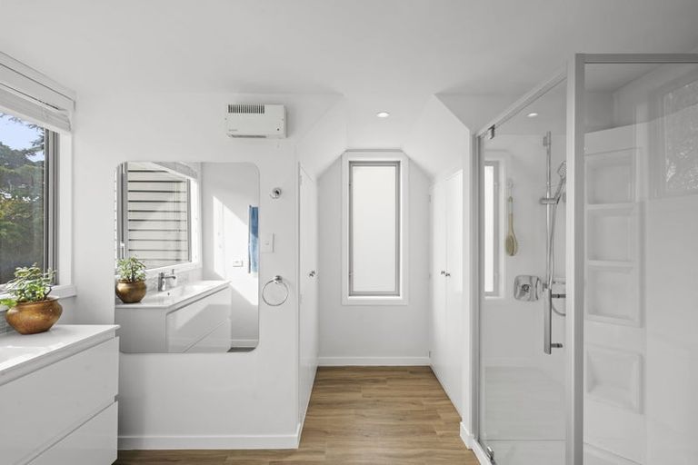 Photo of property in 459a Ilam Road, Bryndwr, Christchurch, 8052