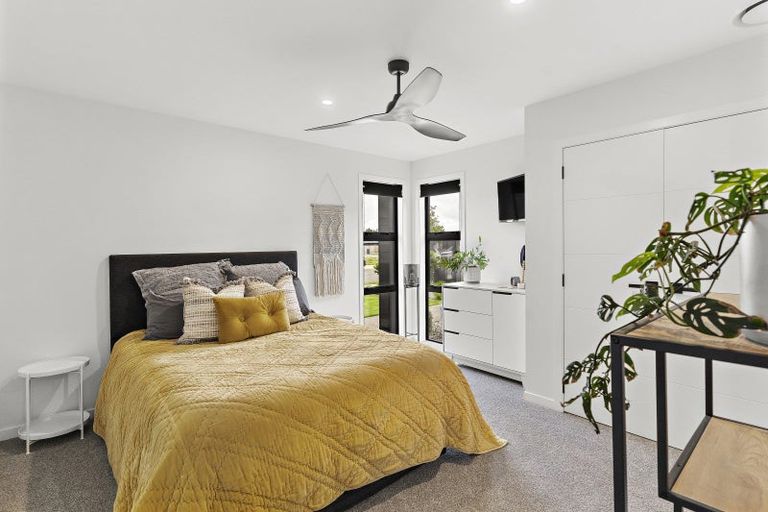 Photo of property in 10 Tuatahi Avenue, Solway, Masterton, 5810