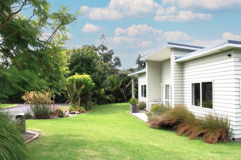 Photo of property in 1 Pukeko Way, Whiritoa, Whangamata, 3691