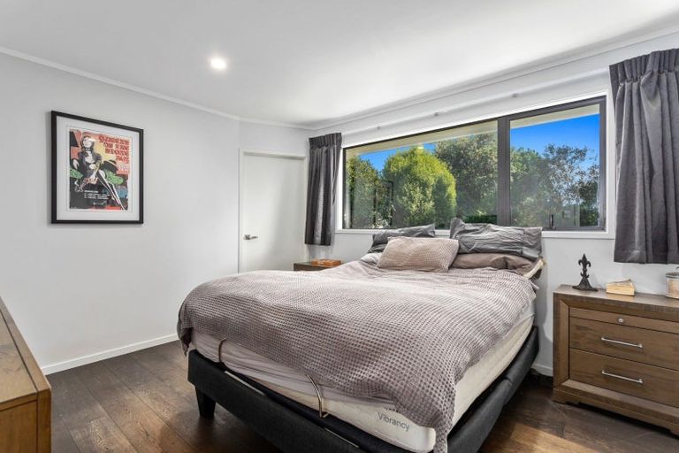 Photo of property in 1 Tawhara Place, Edgecumbe, 3120