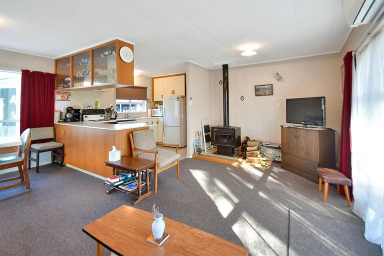 Photo of property in 4 Benmore Place, Omarama, 9412