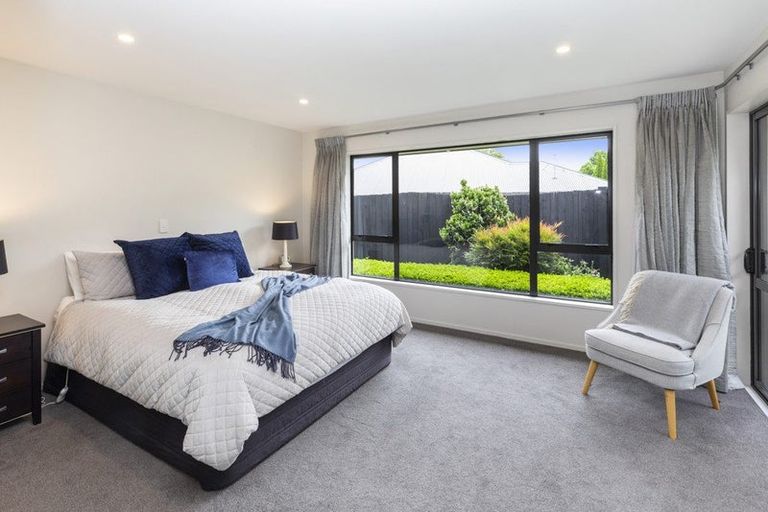 Photo of property in 19 Regent's Park Drive, Casebrook, Christchurch, 8051