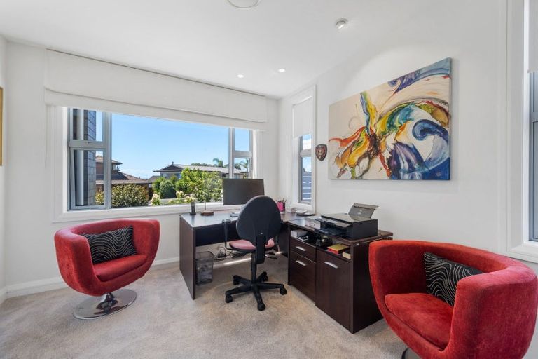 Photo of property in 6d Burford Place, Mellons Bay, Auckland, 2014