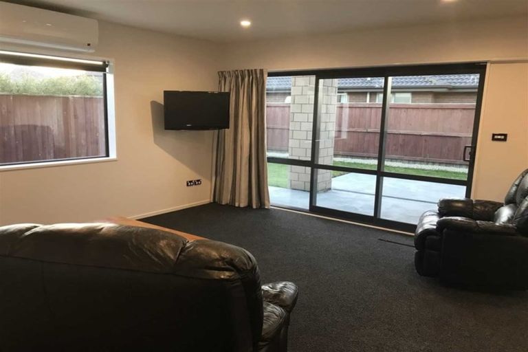 Photo of property in 17 Wootton Place, Kaiapoi, 7630