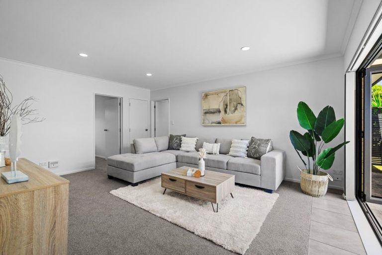 Photo of property in 19 Putaka Place, Papamoa Beach, Papamoa, 3118