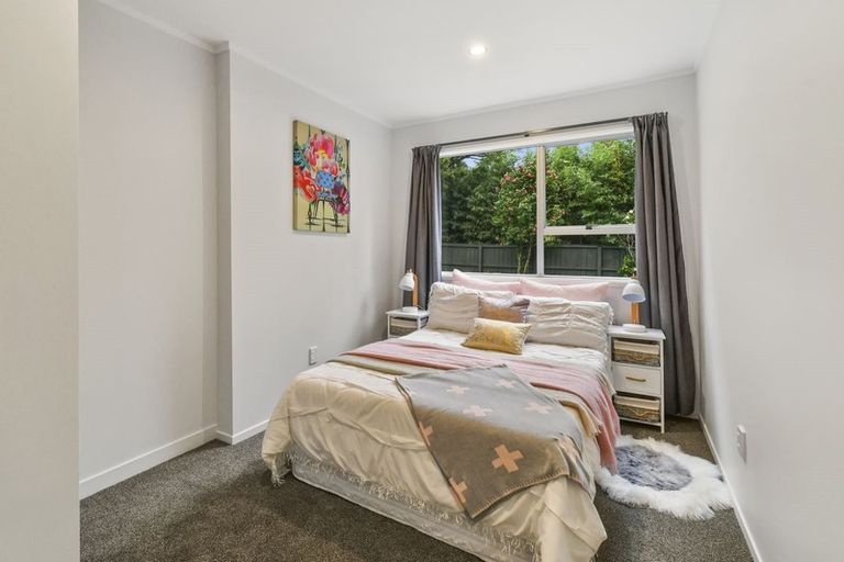 Photo of property in 18a Hillcrest Grove, Hillpark, Auckland, 2102