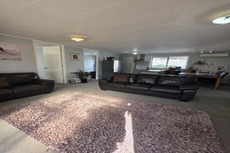 Photo of property in 32a Silvan Place, Bell Block, New Plymouth, 4312